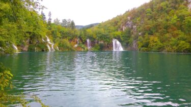 クロアチアの世界遺産「プリトヴィツェ湖群国立公園」へのアクセス方法や見どころを紹介！