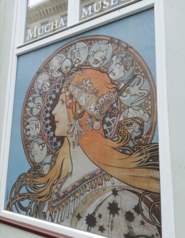 プラハの新市街にある「ミュシャ美術館」へ行ってみた！