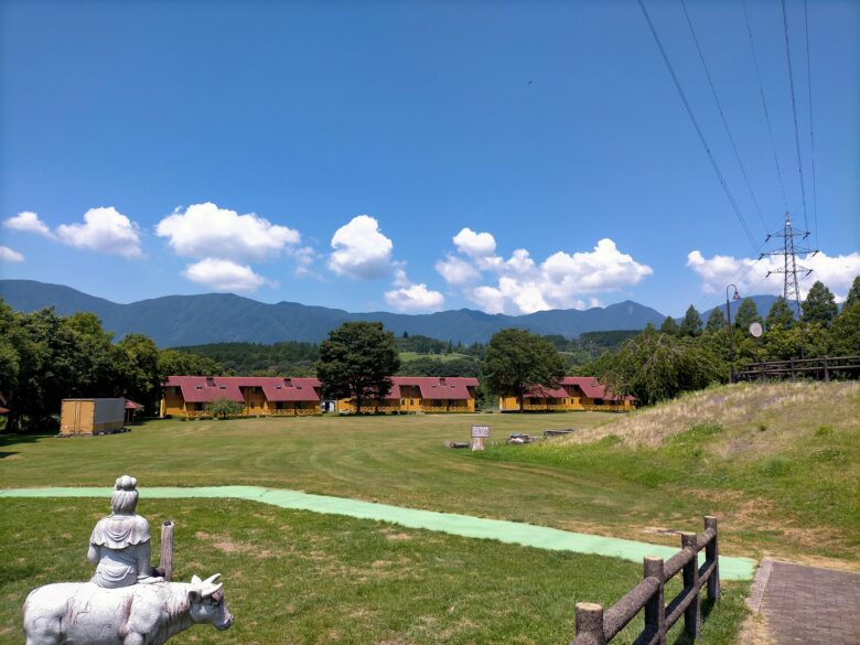 富士ミルクランドの牧場景色