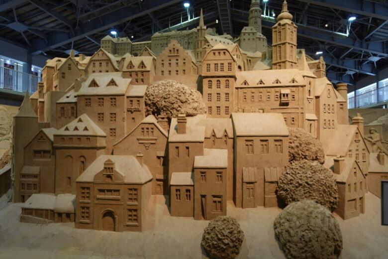 鳥取県　砂の美術館