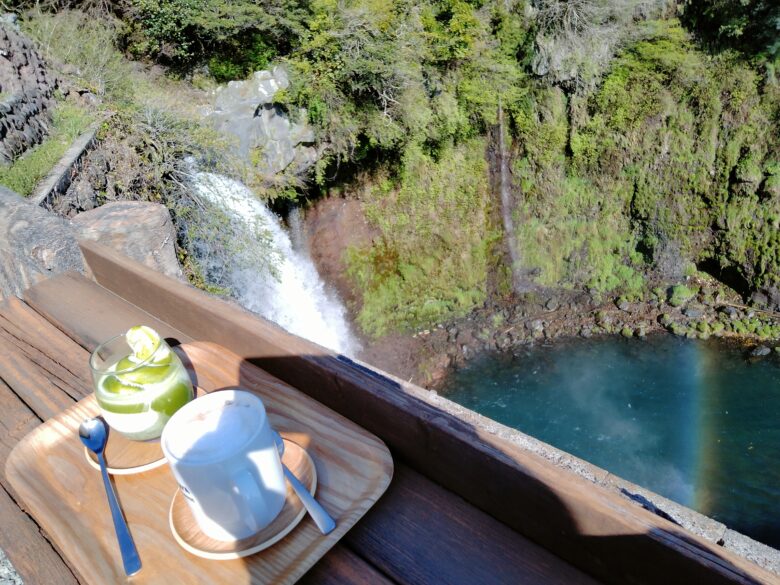 mifujiyacoffeeのテラス席からの景色