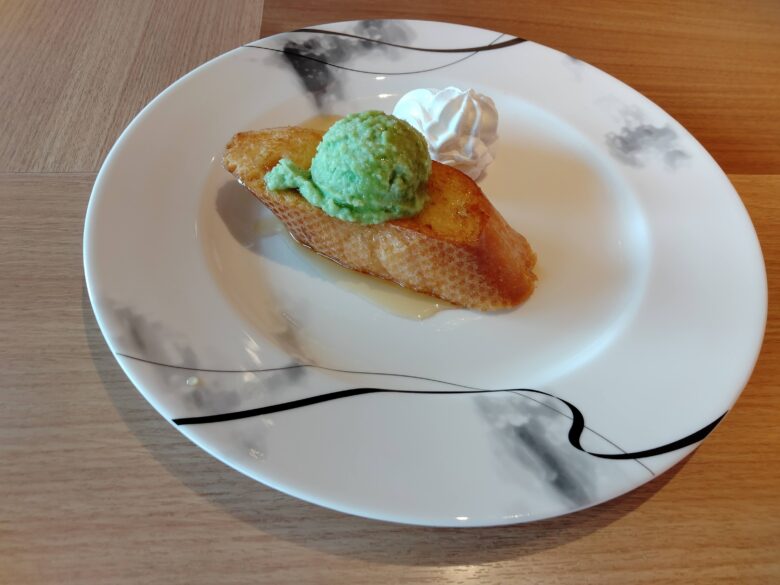 松島一の坊の朝食「ずんだフレンチトースト」