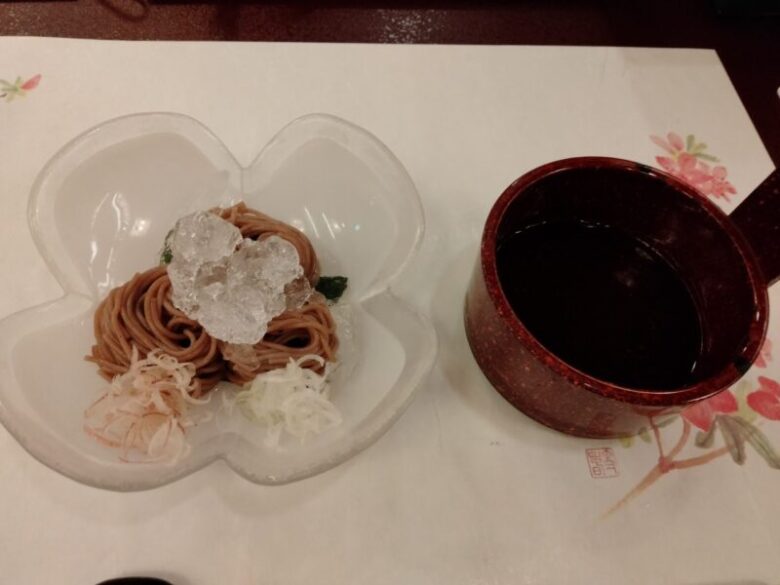 どんぐり麺