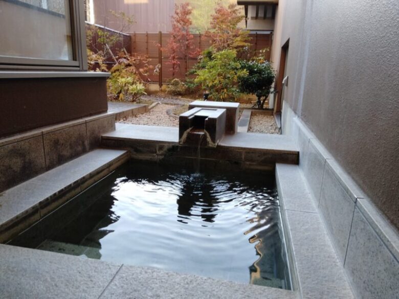 星野リゾート界松本の露天風呂