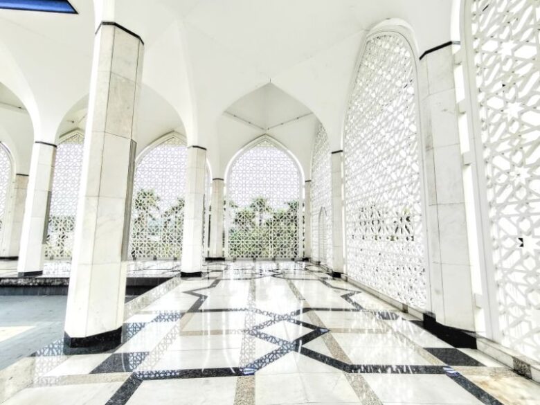 マレーシアのブルーモスク回廊その1
