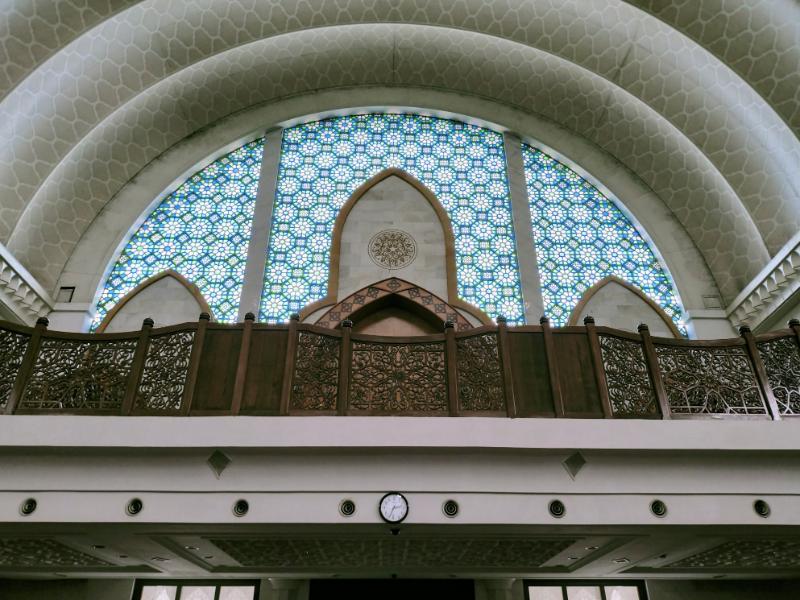 連邦直轄領モスクのステンドグラス