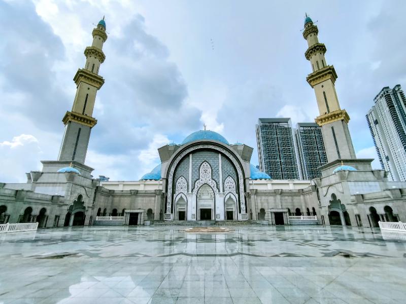 連邦直轄領モスクの広場