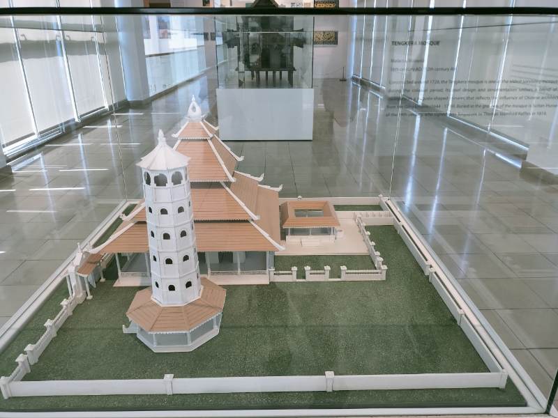 カンポンフルモスクの模型