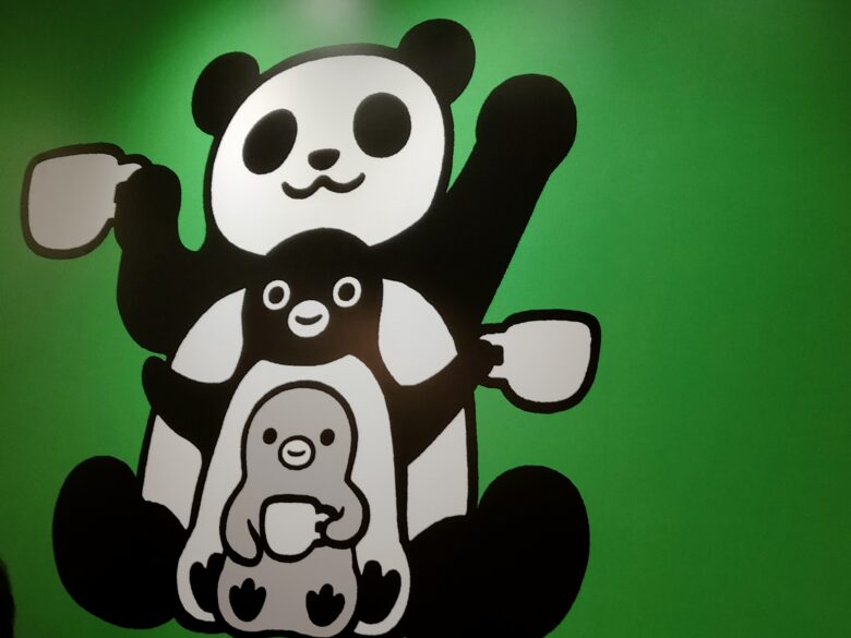 ペンスタカフェ上野の店内