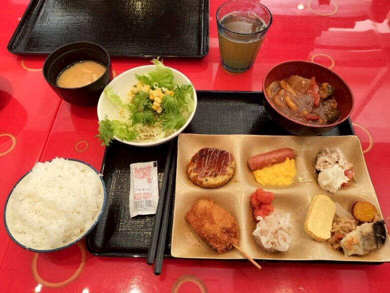 ホテルユニバーサルポートの朝食