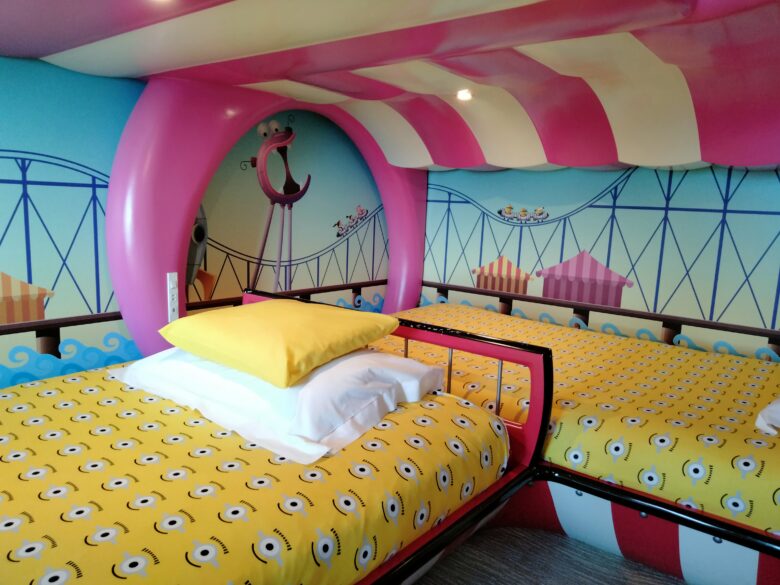 ミニオンルームのベッド