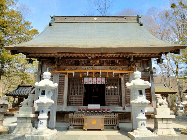 忍野八海浅間神社の社殿