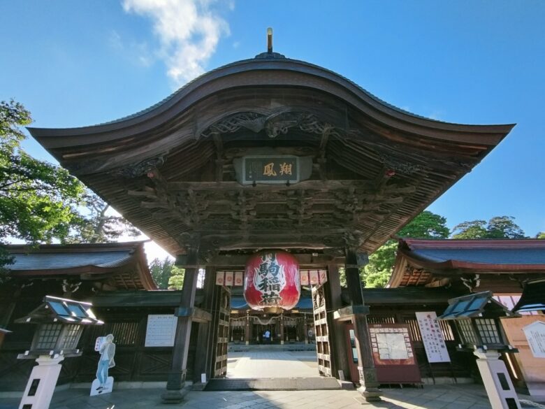 竹駒神社の唐門