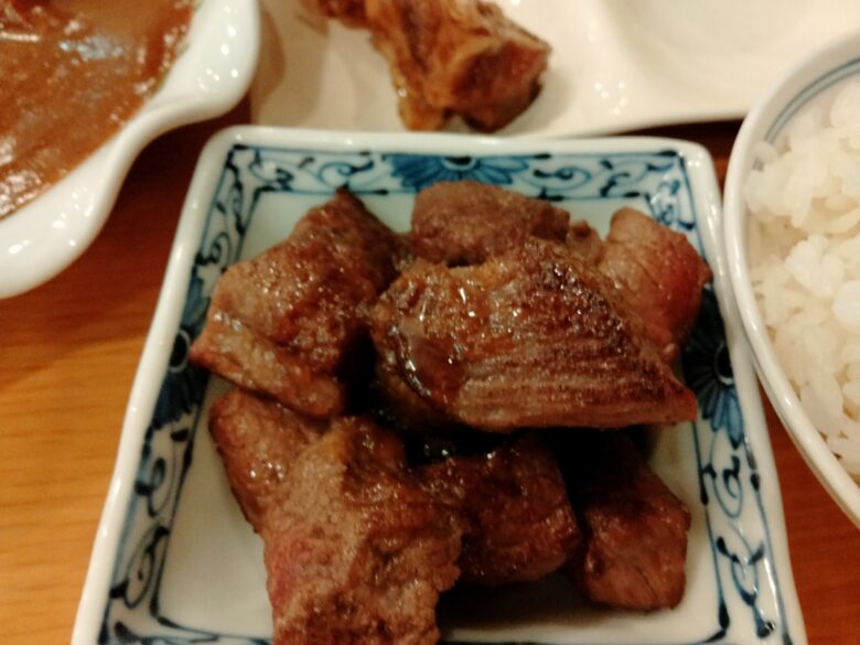休暇村大久野島の夕食ビュッフェ「広島牛」